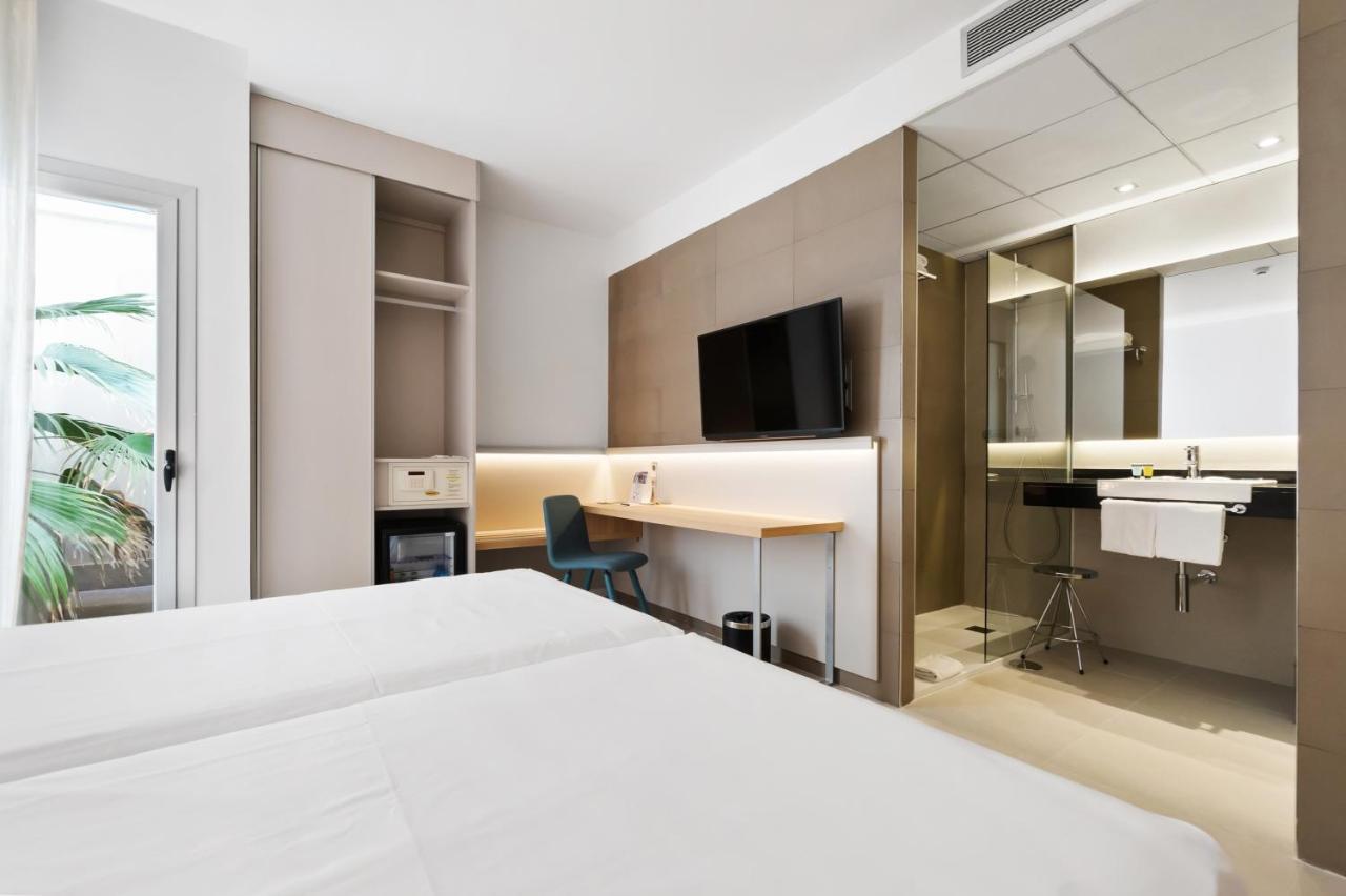 Hotel Areca Тореляно Екстериор снимка